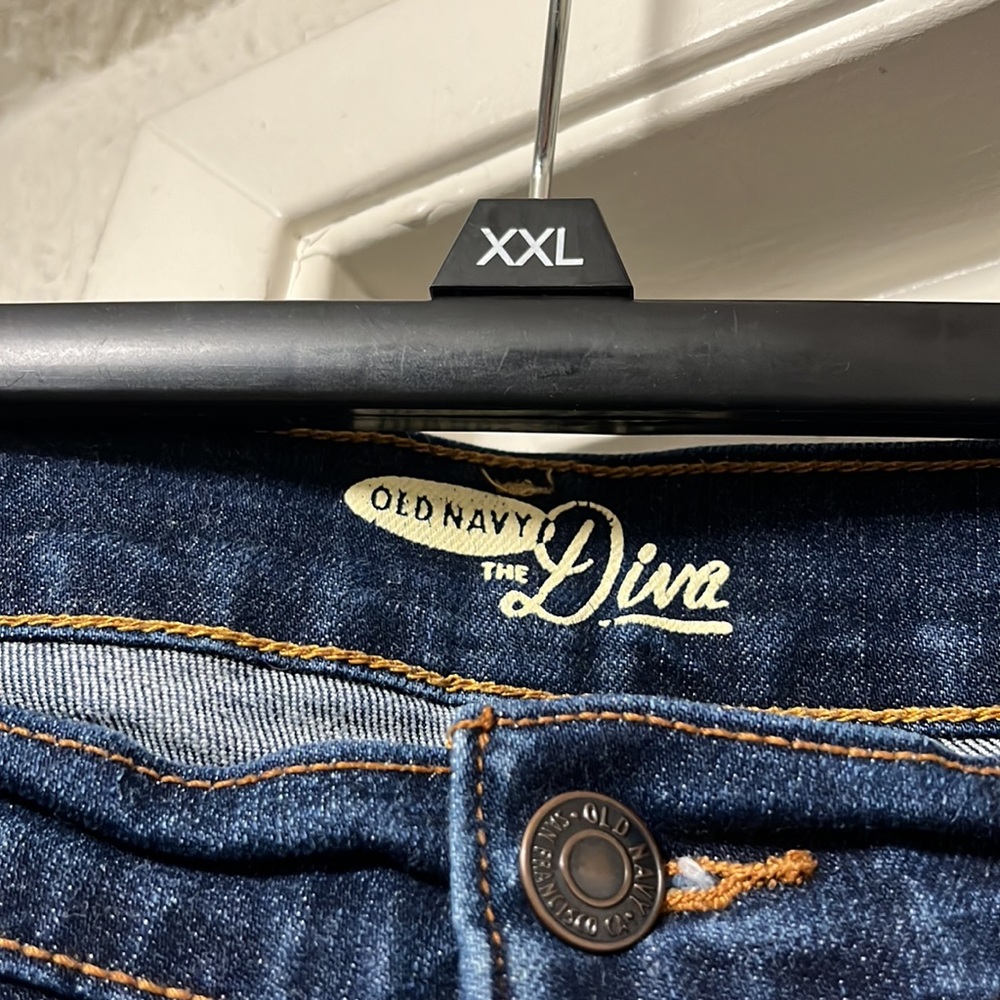Old Navy Diva jeans - Picture 4 of 9